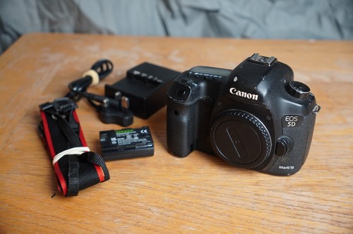Canon eos mark - canon, iii