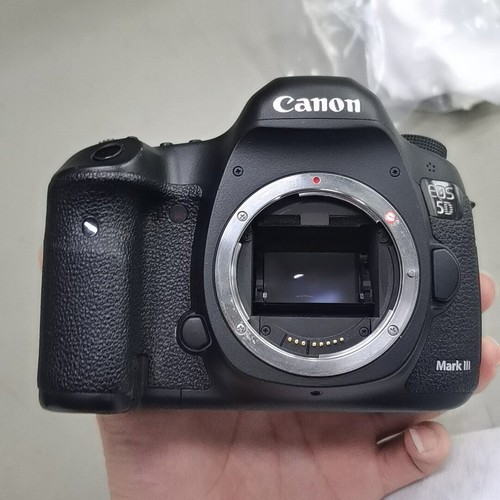 Canon eos mark iii - canon,